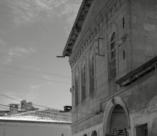 Satılık Daire Yatırım Analizi: Kazançlı Fırsatları Keşfedin Satılık Daire Yatırım Analizi: Kazançlı Fırsatları Keşfedin