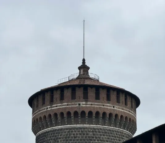 Bakırköy Dairelerinde Site Dışında mı, İçinde mi Yaşamak Daha İyi?