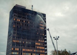 Bakırköy Dairelerinde Yönetim Planı ve Aidat Artışları Risk Mi?